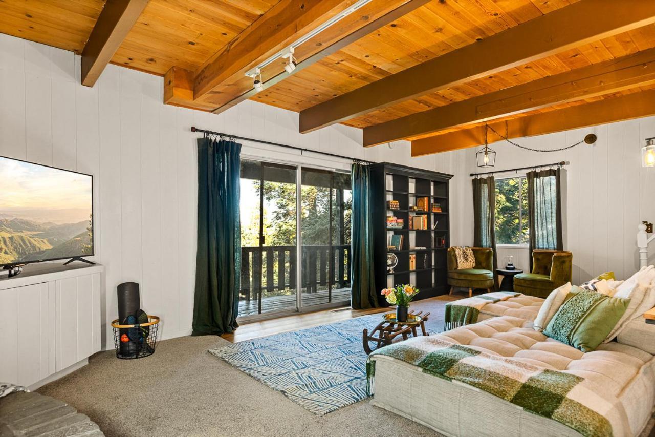 Romantic & Family Friendly Chalet In The Woods レイク・アローヘッド エクステリア 写真